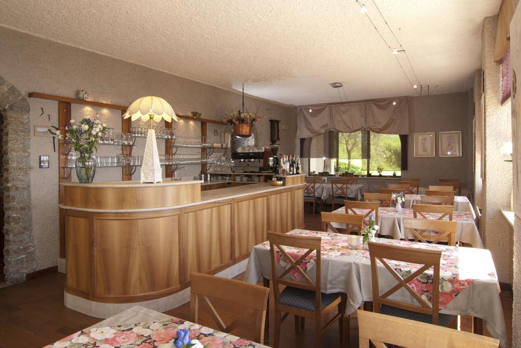 Hotel Mariano Gargnano Eksteriør billede